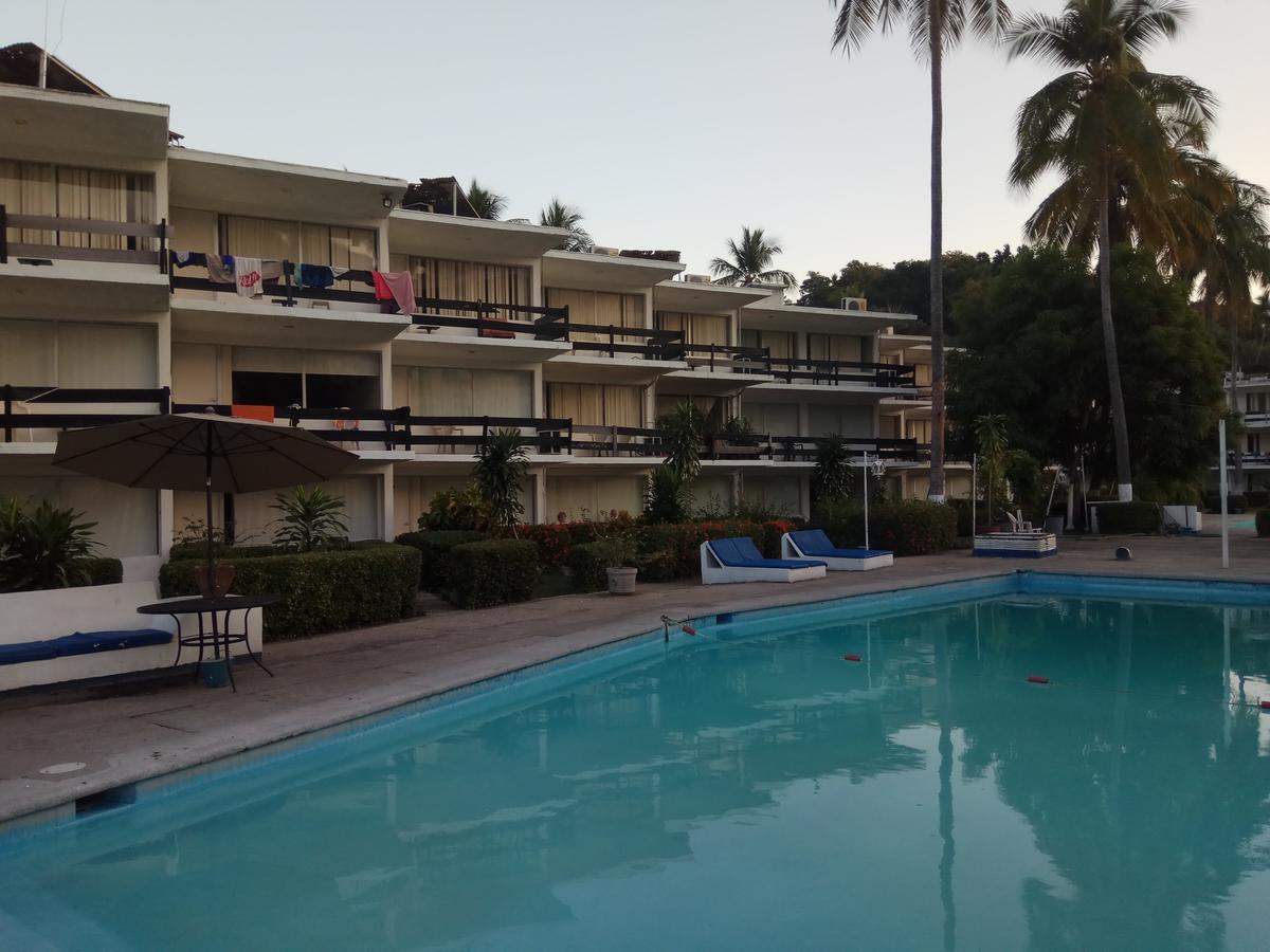 Hotel La Jolla Акапулько Екстер'єр фото